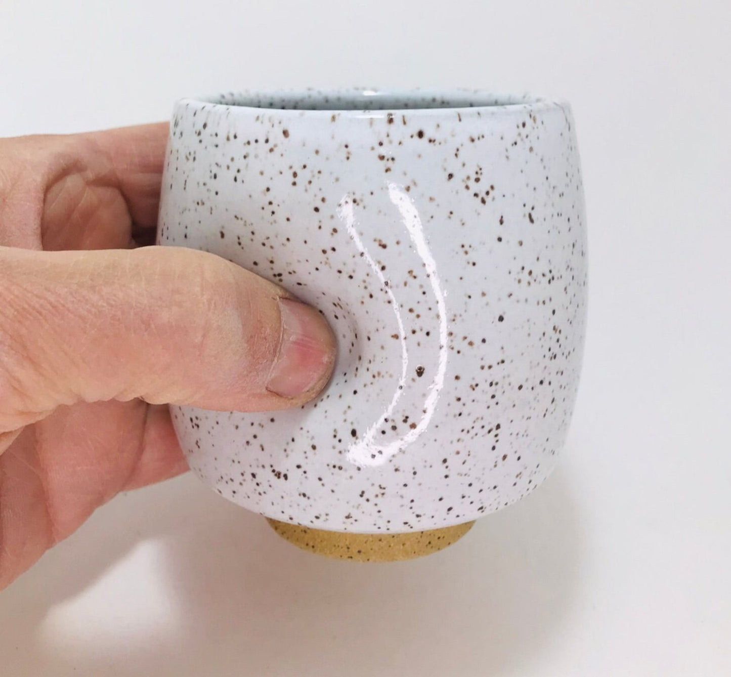 White/Speckled Thumb Cup #30